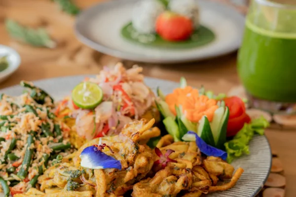 Balinese salad at Bali Floatingleaf