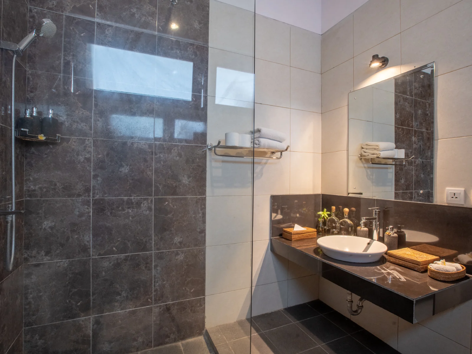 Bath room Family Bungalow at Bali FLoatingleaf