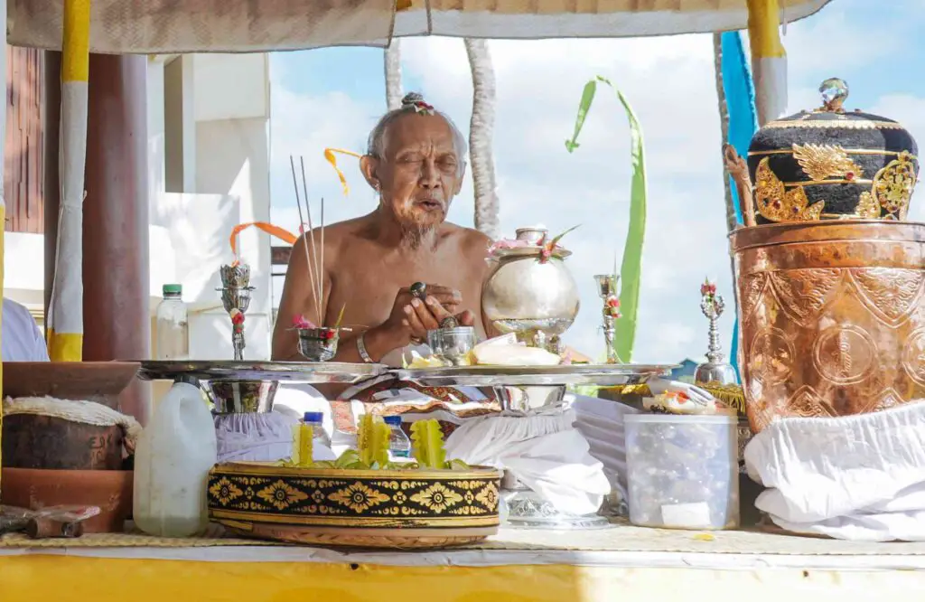 balinese healer leading a ceremony